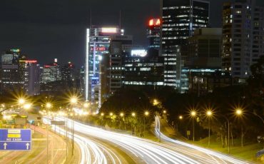 Commuting suburbs continue rapid rise